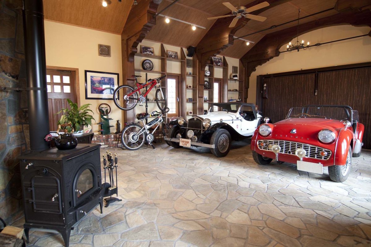 Гараж в винтажном стиле