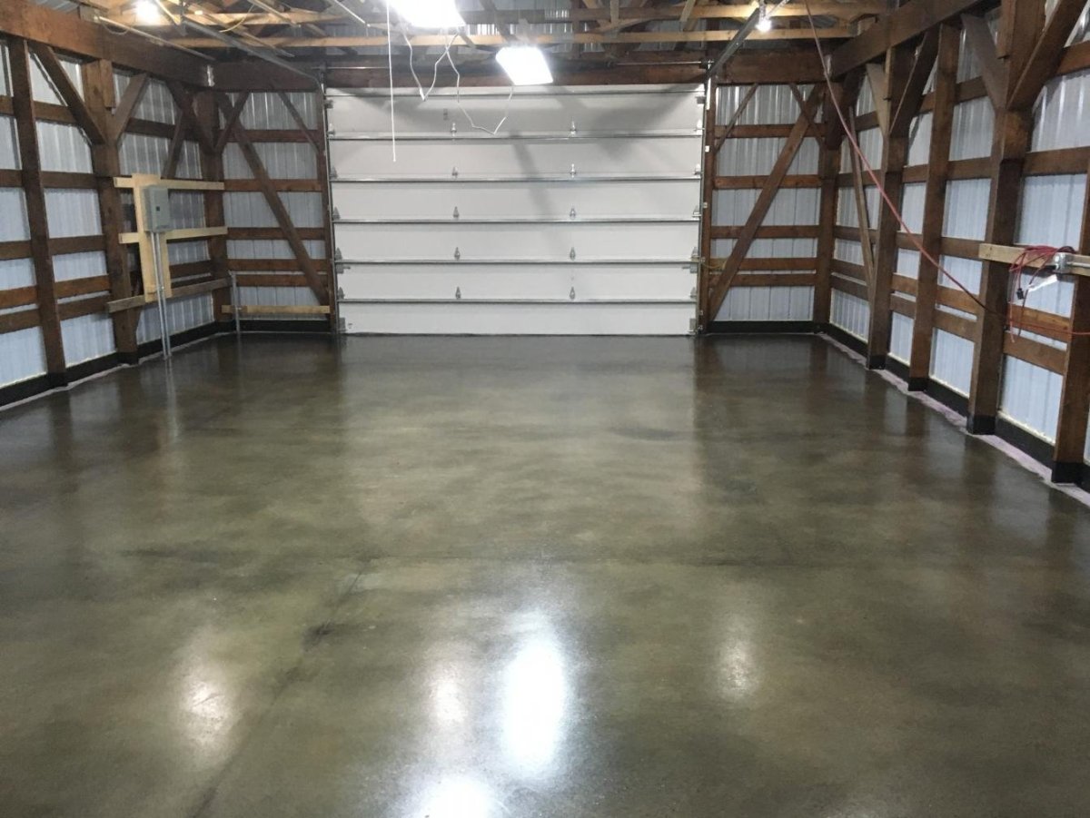 Бетонный пол бытовка