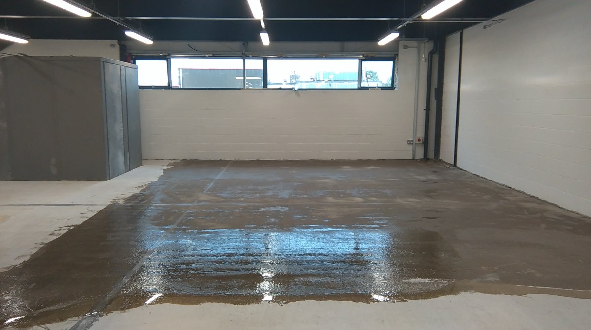 Лак для бетона АДВ 46