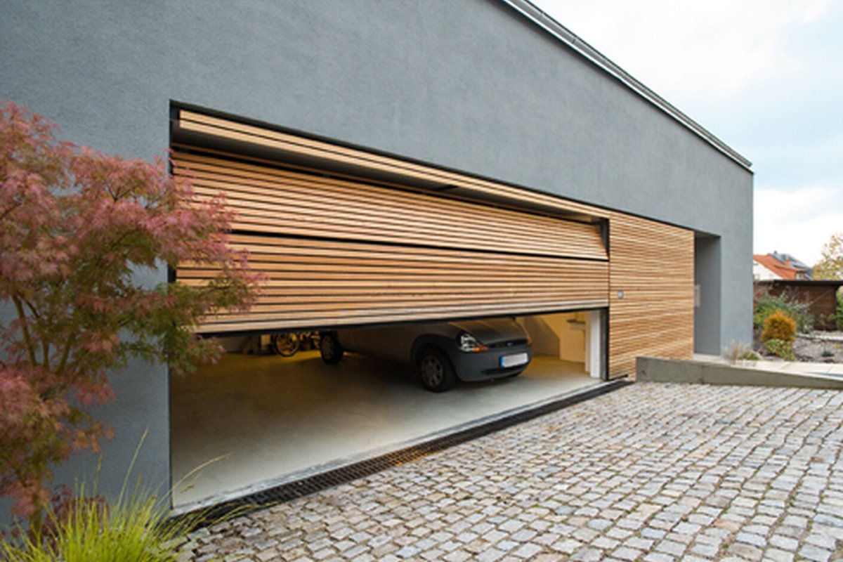 Большие гаражи для техники