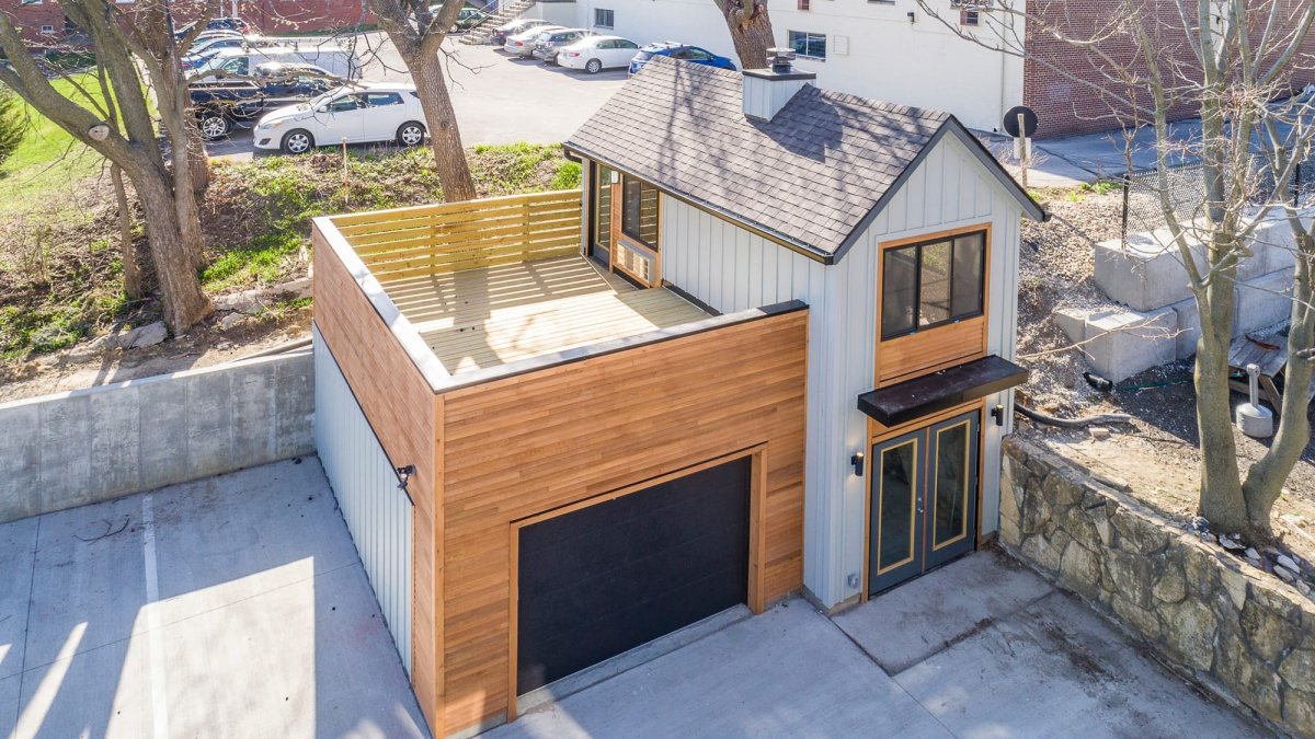 Мини дом с гаражом