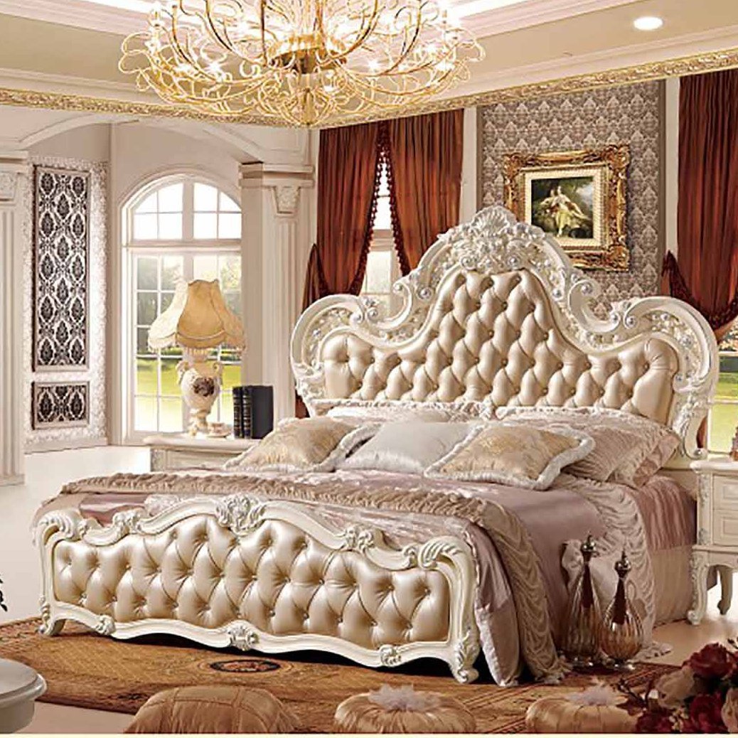 Королевская двуспальная кровать