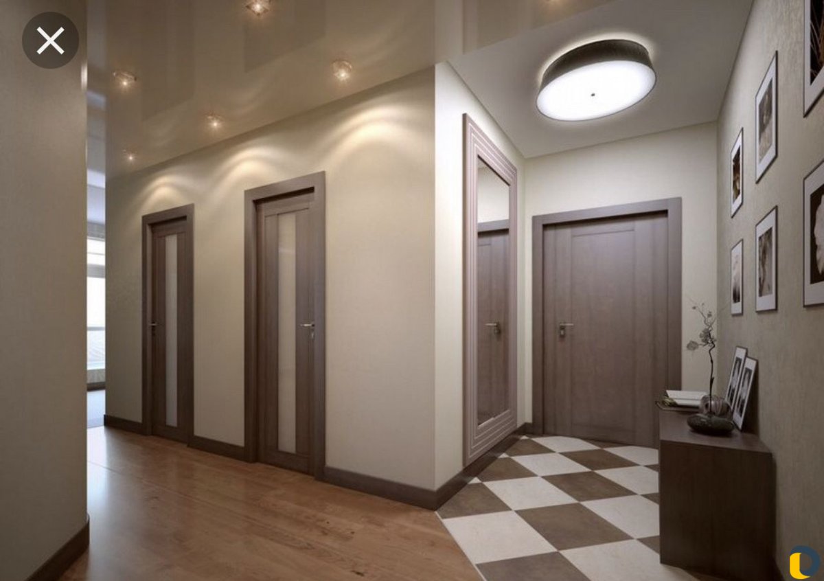 Сочетание плитки и ламината в коридоре