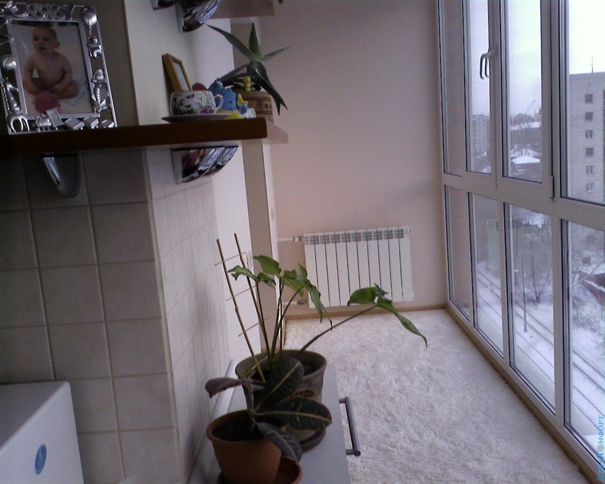 Батарея на кухне с балконом