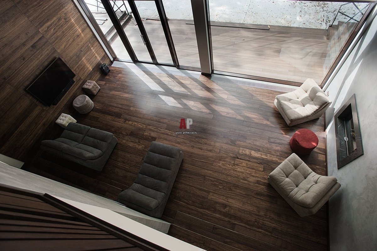 Отделка балкона паркетной доской