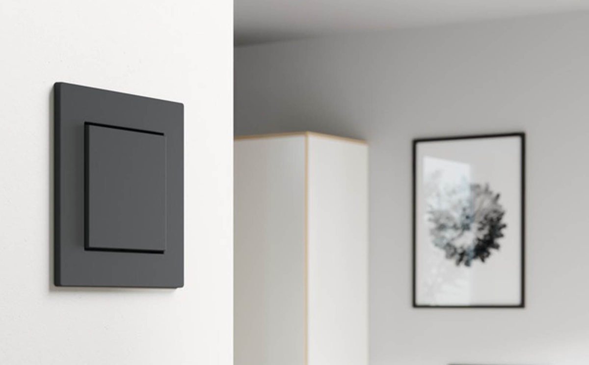 Gira e2 заподлицо