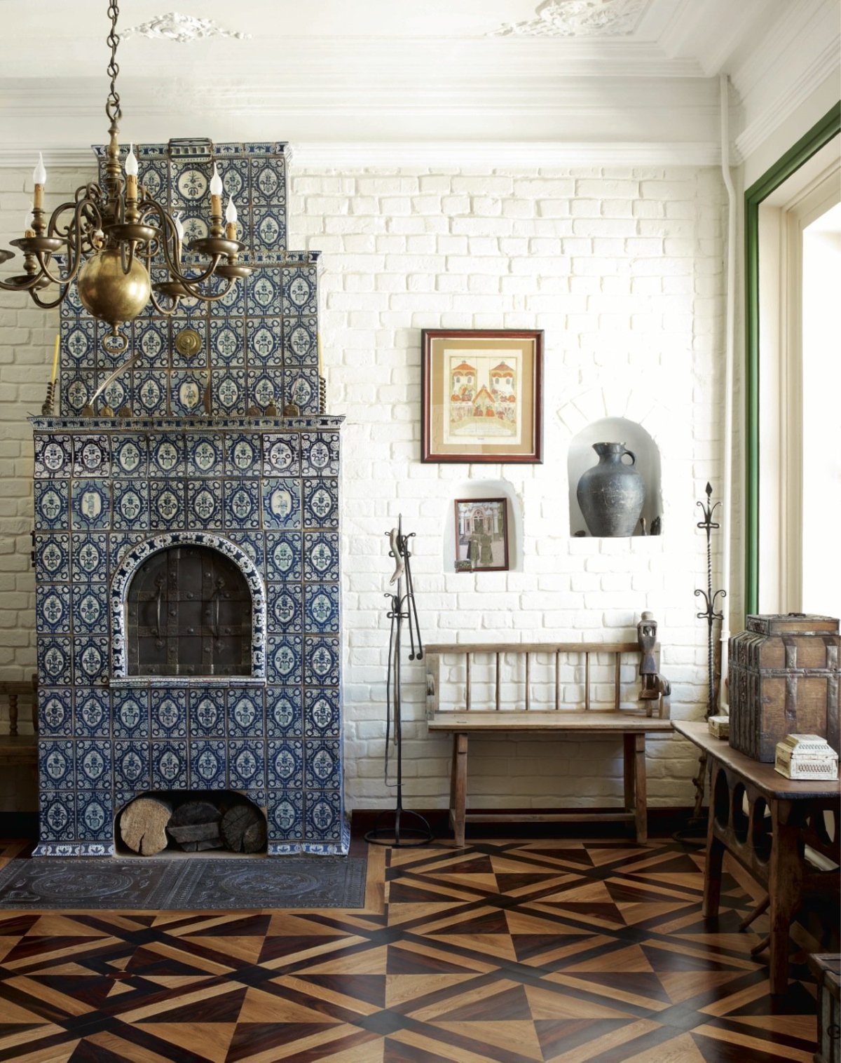 Изразцовая печь голландка