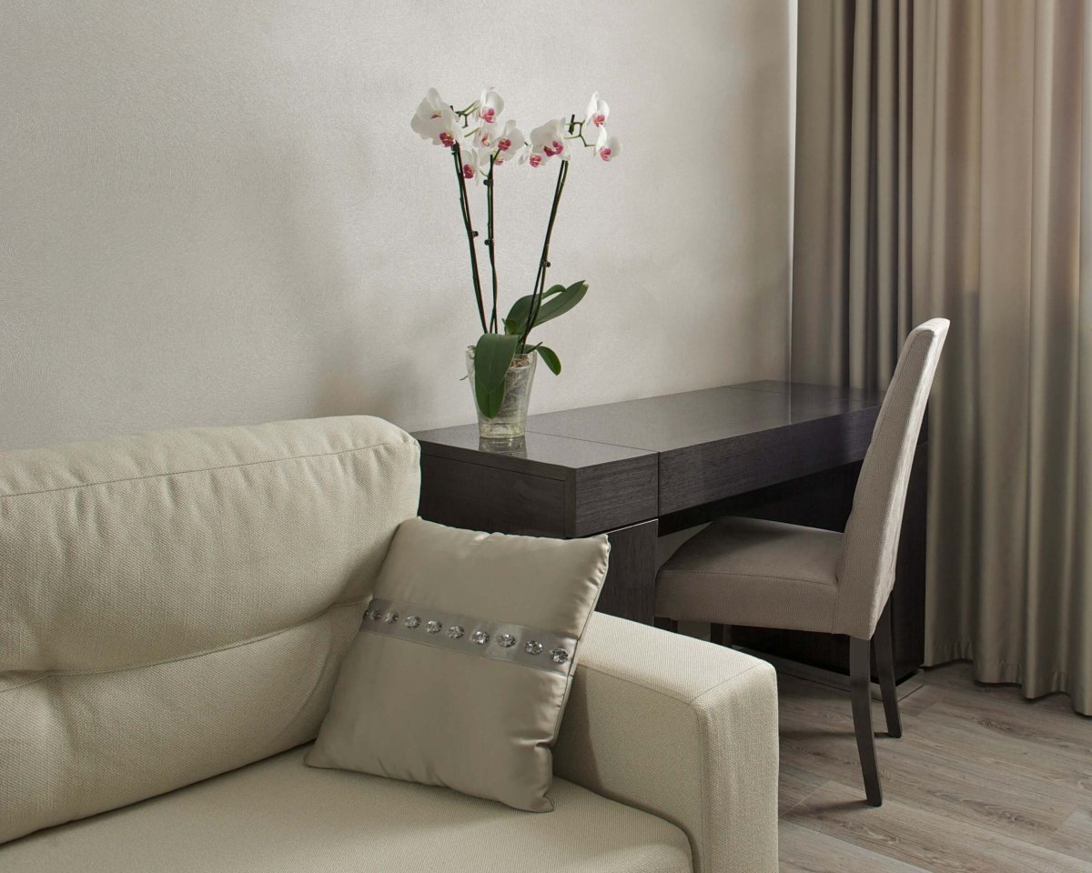 Серая рогожка в интерьере