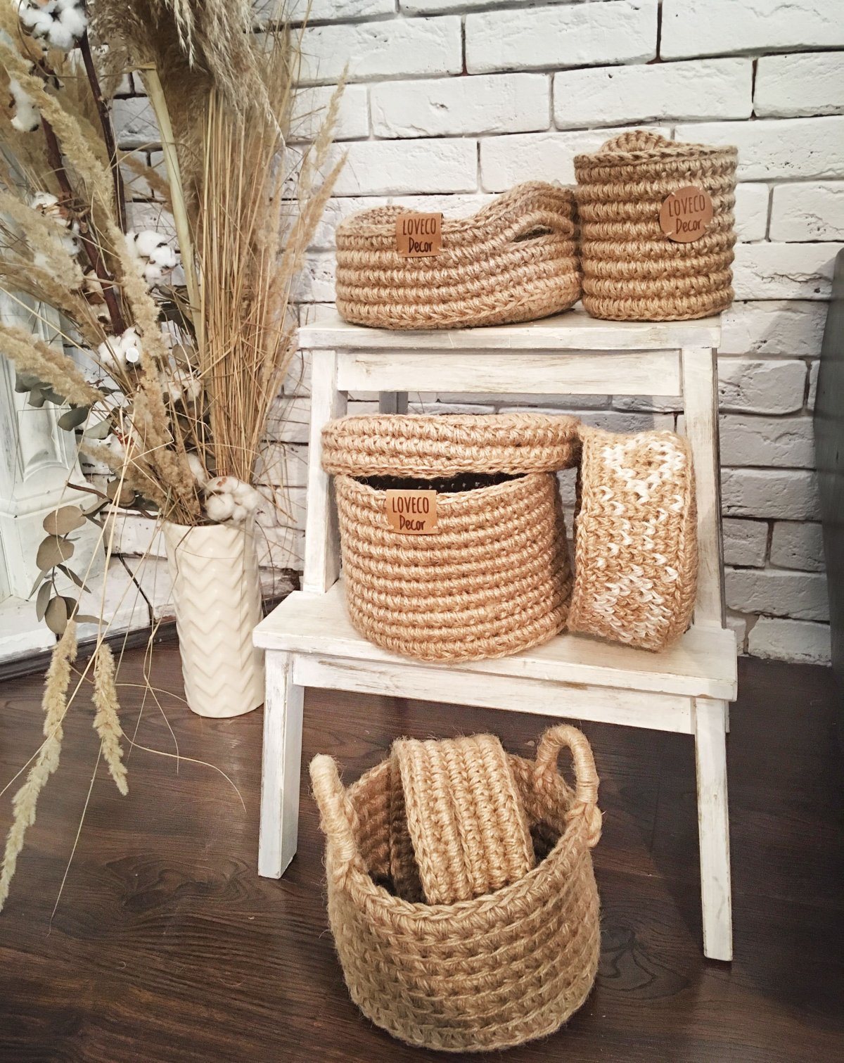 Корзины из джута в интерьере