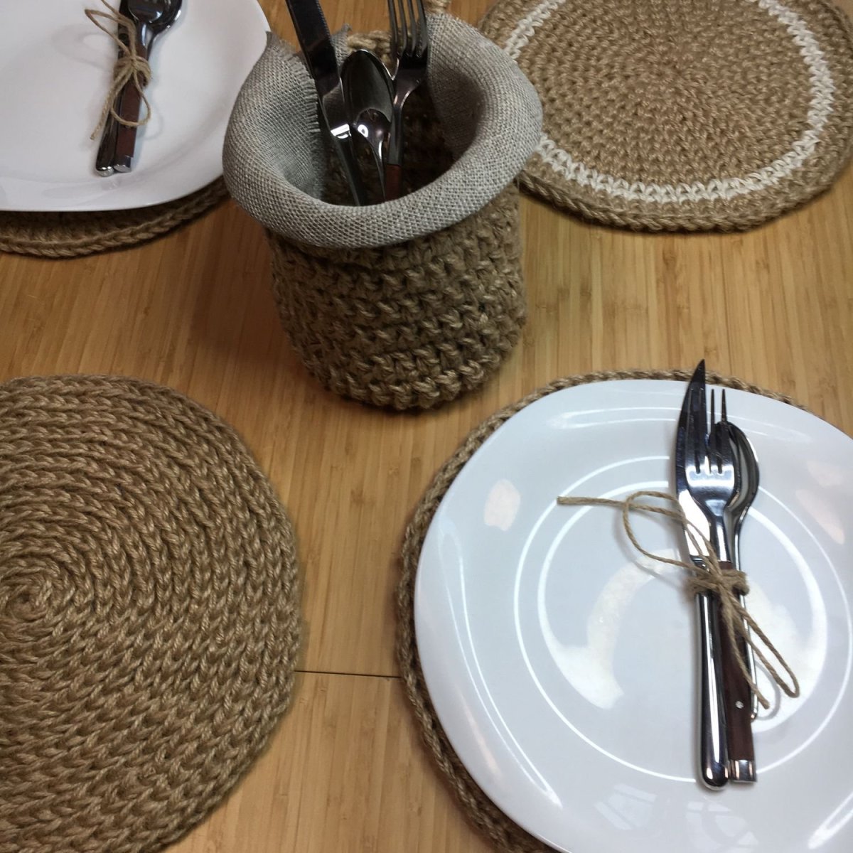 Сервировочные салфетки из джута