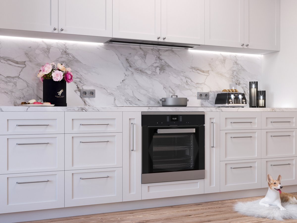 Розетки на фартуке кухни