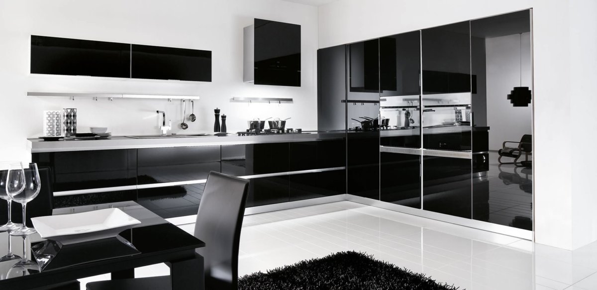 Кухня в черно белых тонах