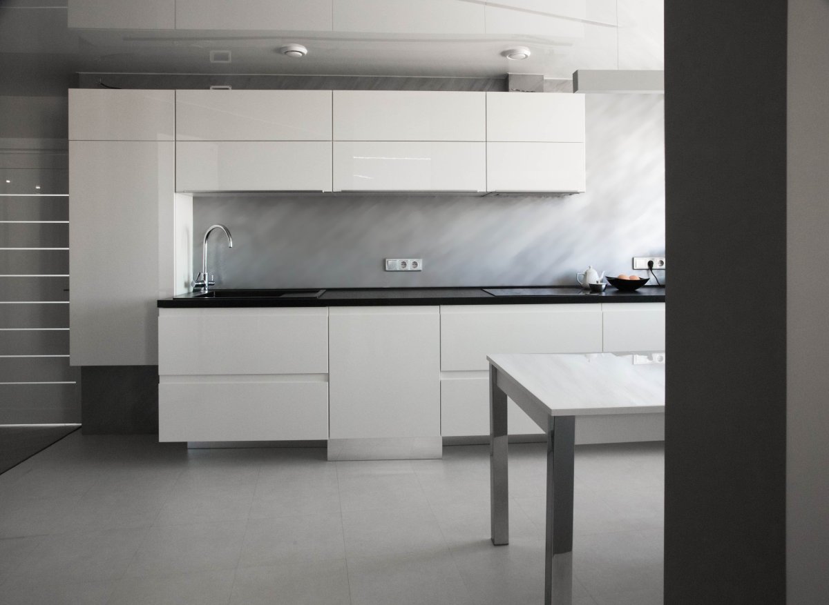 Подвесная кухня без ножек