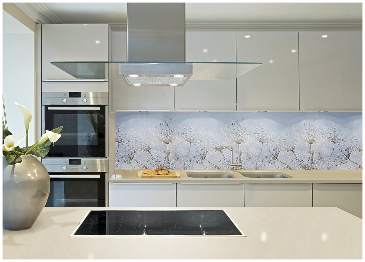 Фартук для кухни из стекла