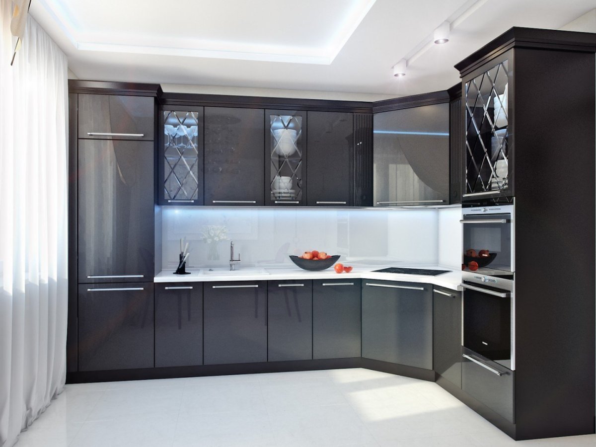 Кухня со стеклянными фасадами