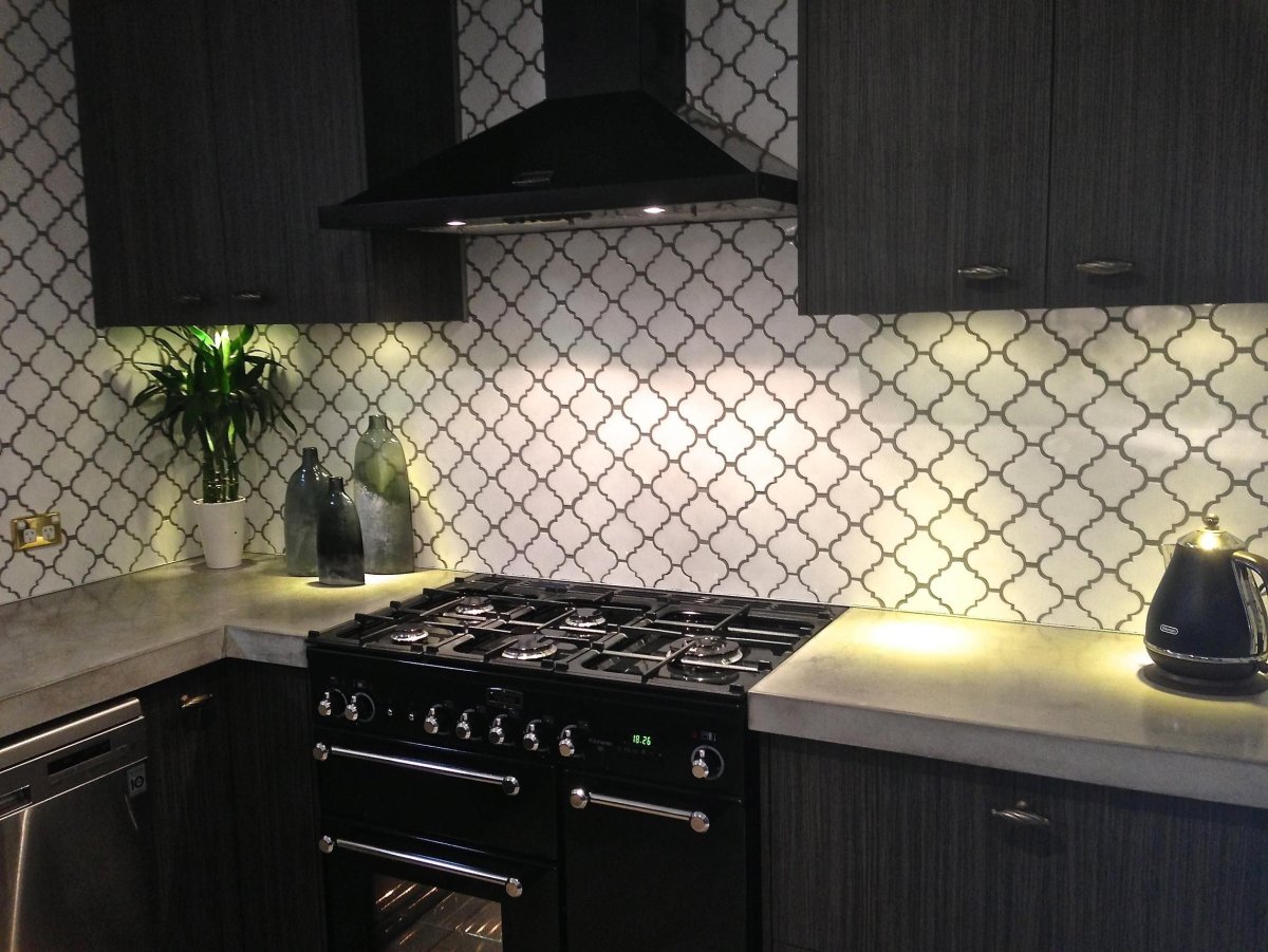 Фартук для кухни ромбиками