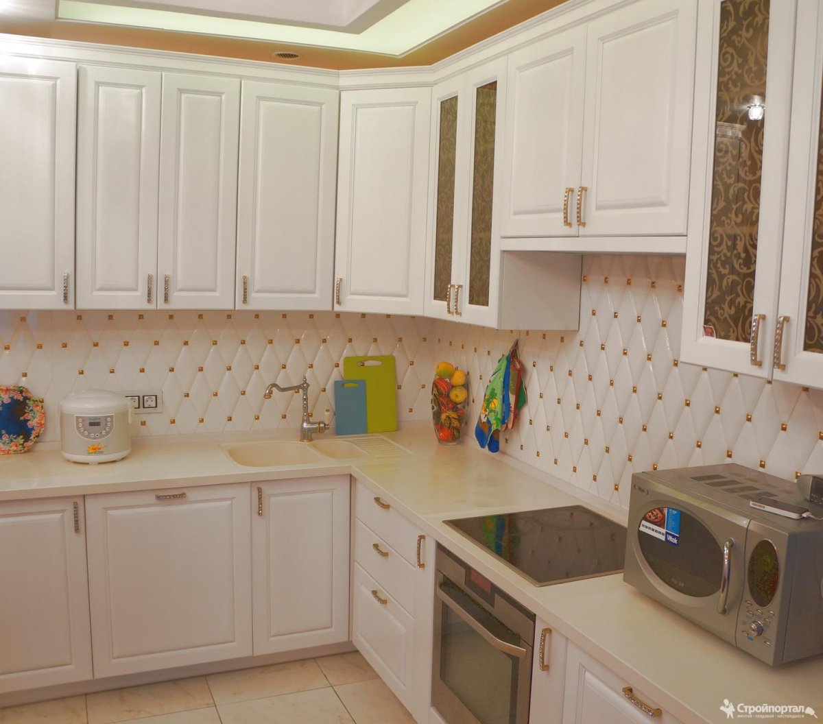 Плитка ромбиком для кухни на фартук