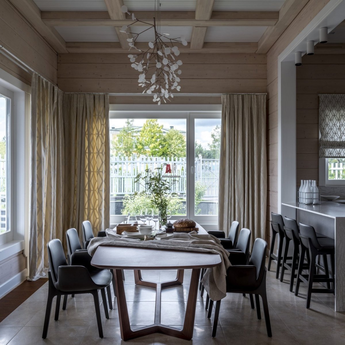 Кухня с выходом на террасу