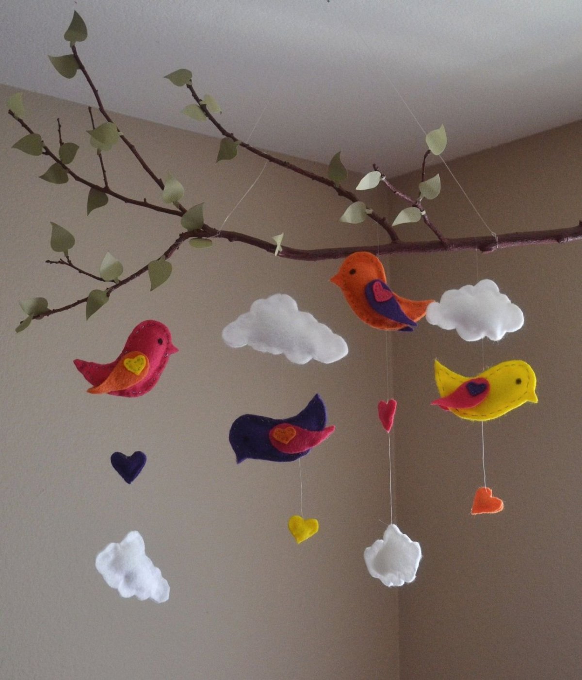 Подвесные украшения для детского сада