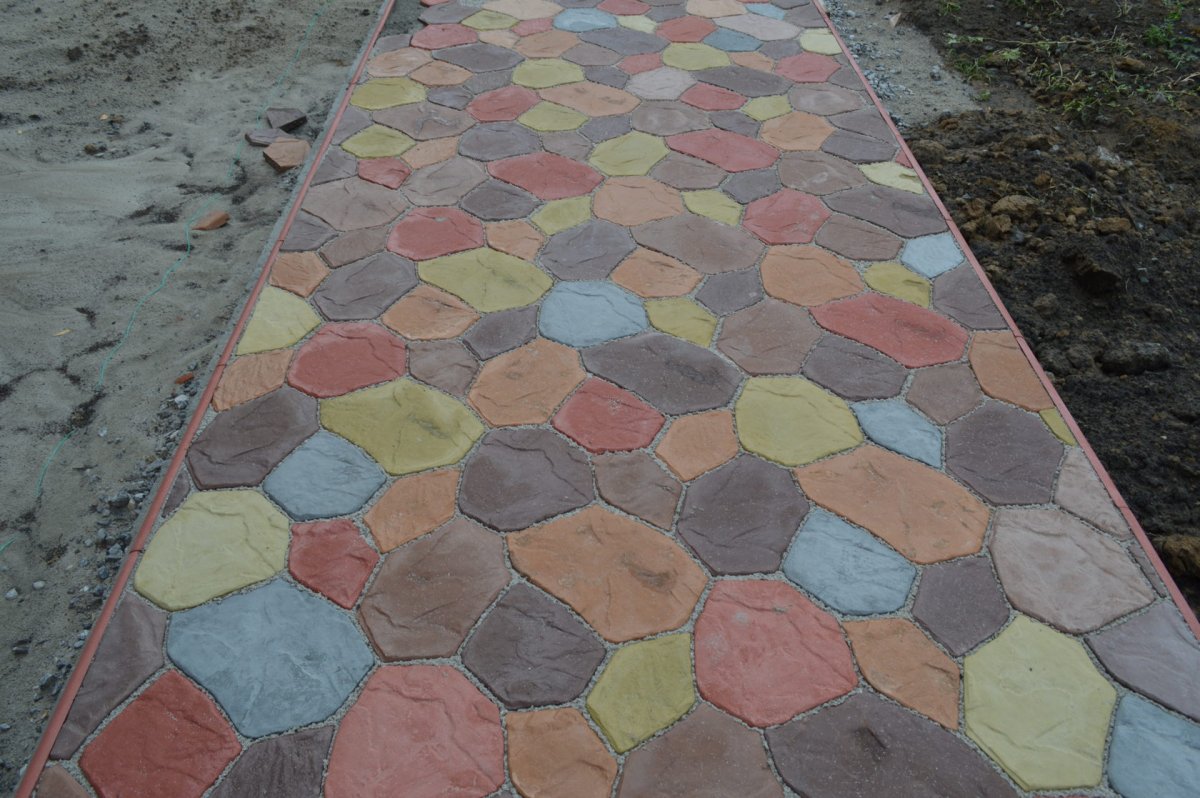 Тротуарная плитка каменный цветок