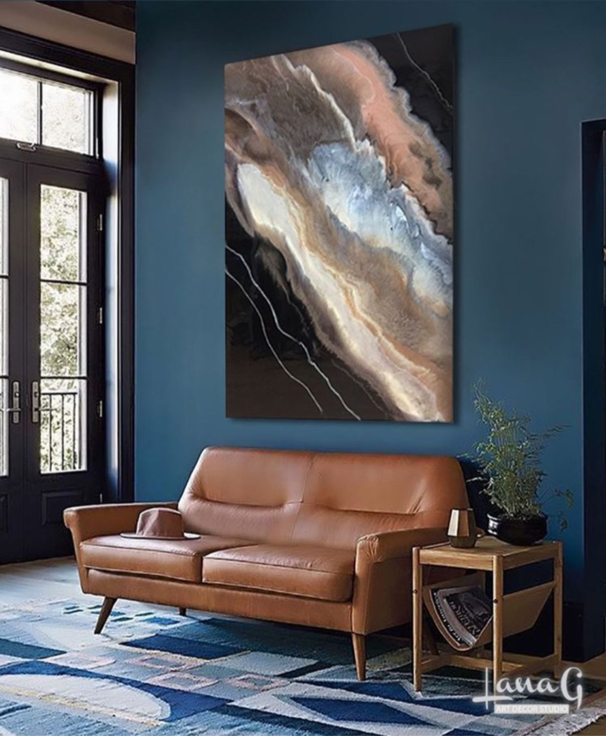 Панно из эпоксидной смолы в интерьере