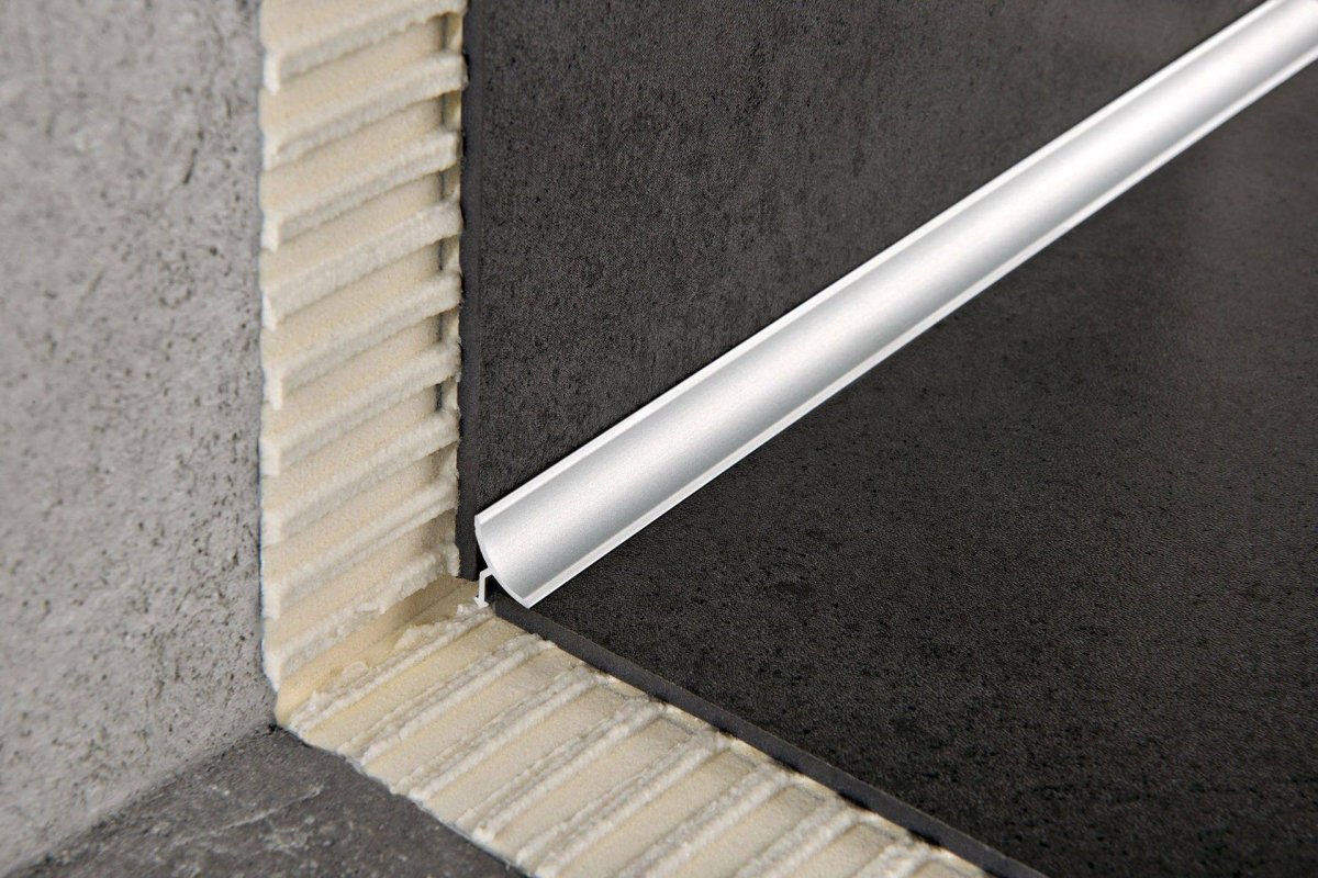 Профиль внутренний для плитки 8 мм