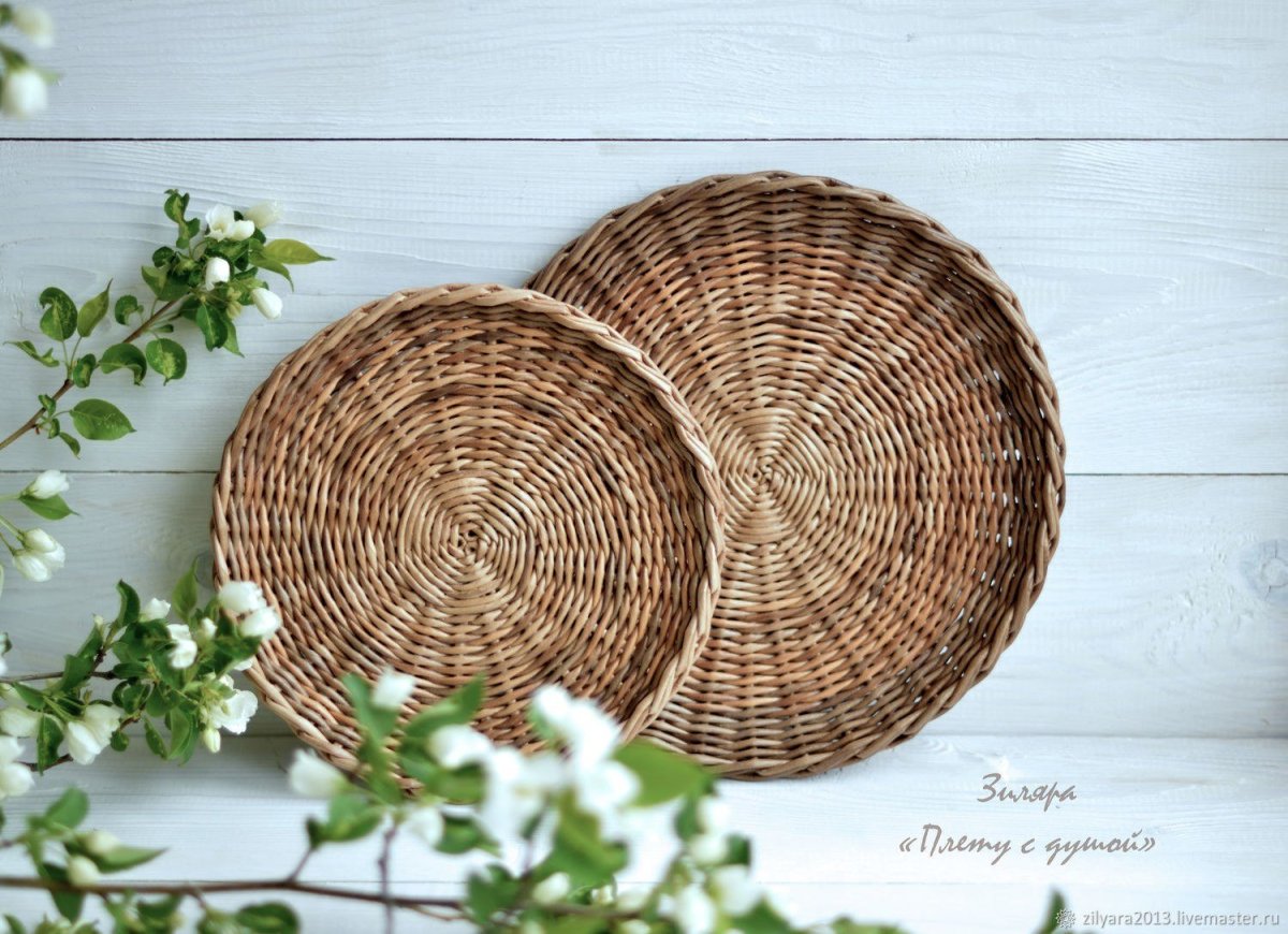 Тарелка из лозы