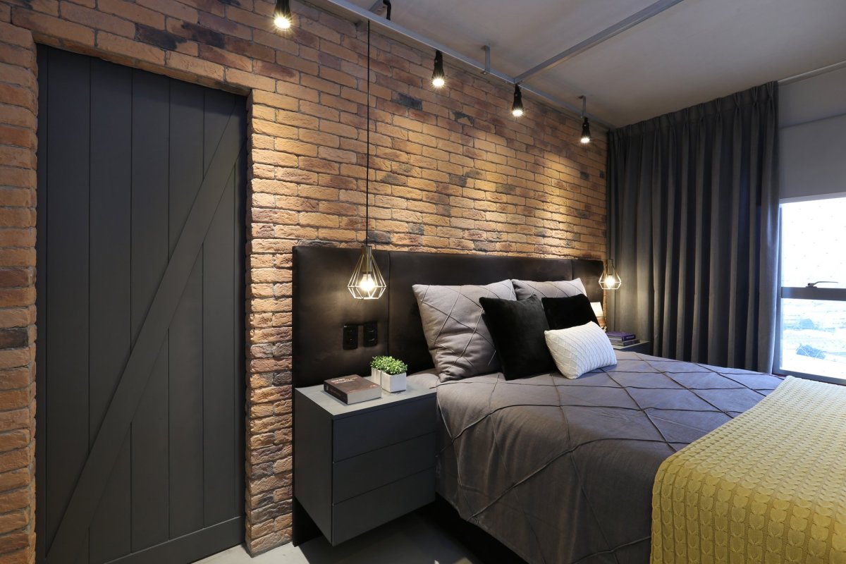Освещение в спальне лофт