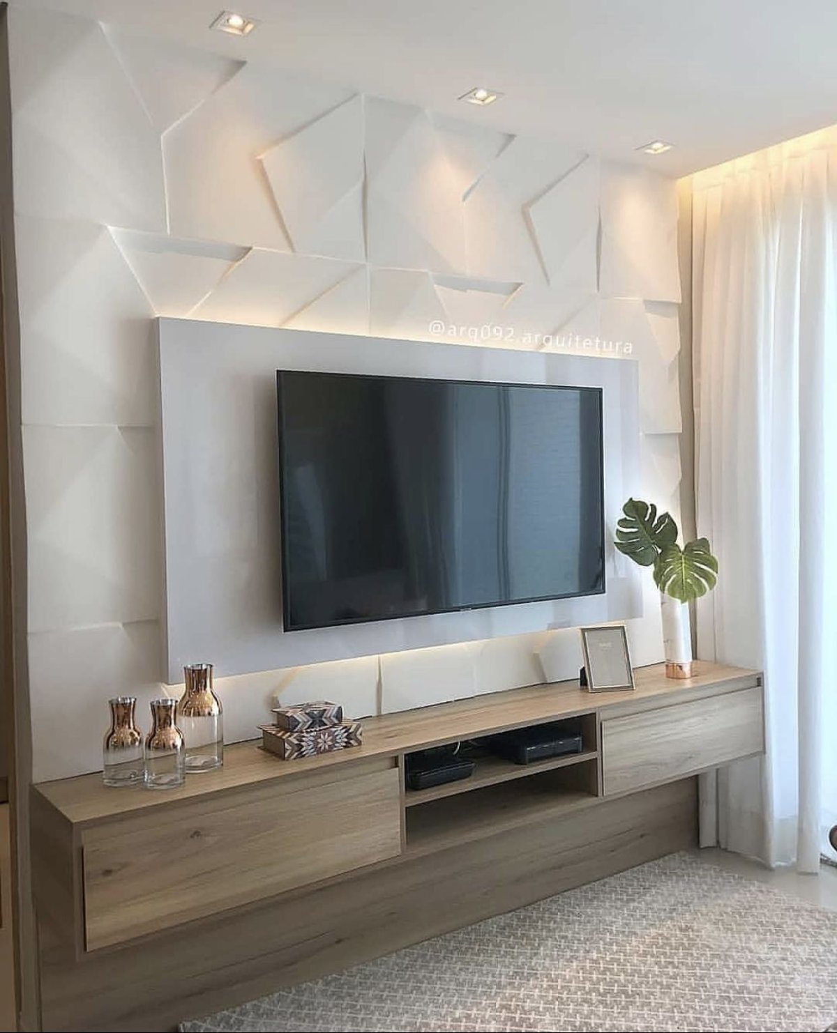 Дизайнерские телевизоры