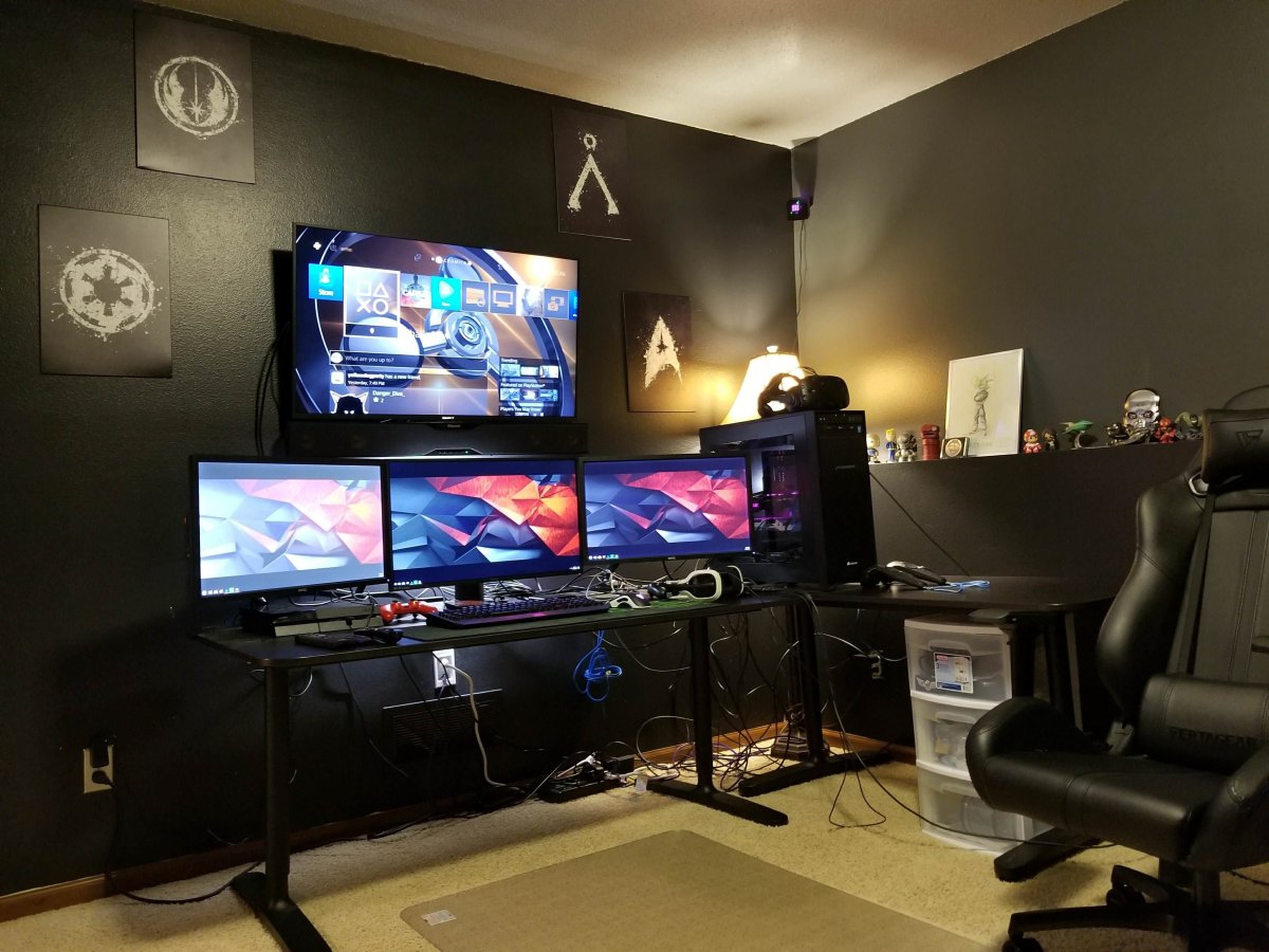 Игровая комната геймера