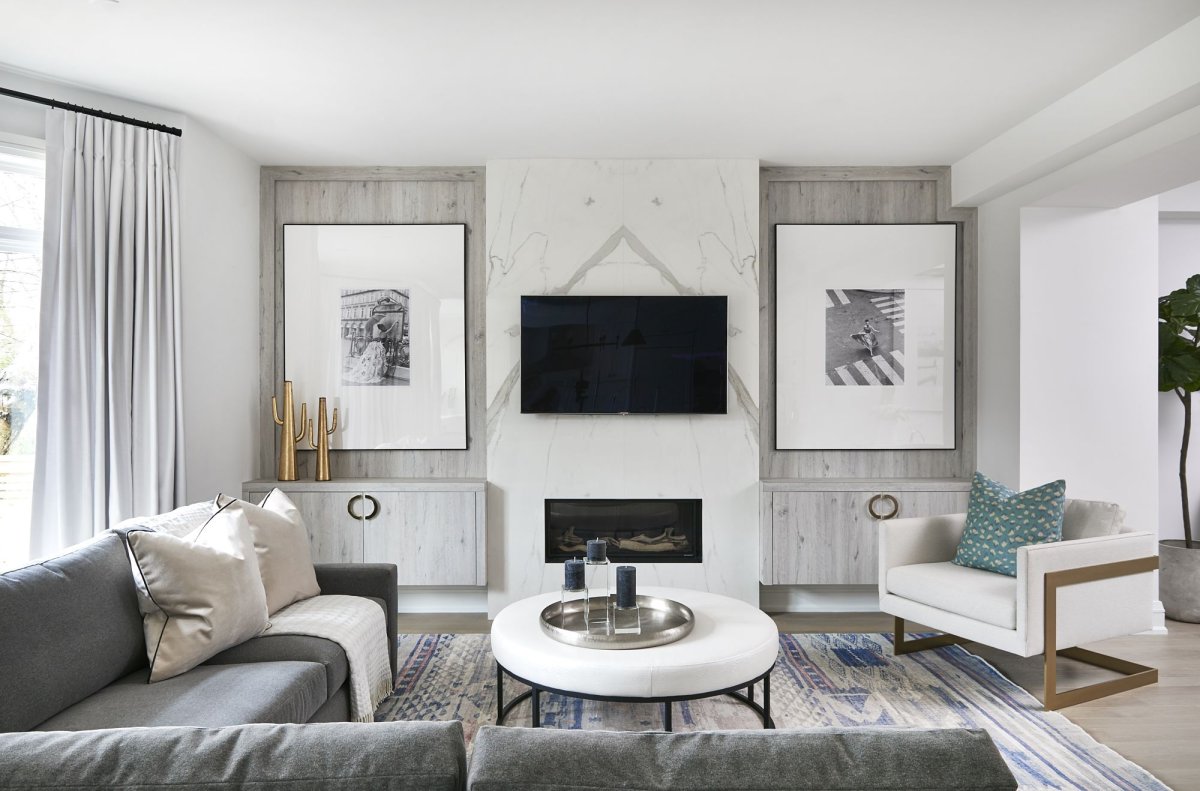 Фронтальный интерьер гостиной