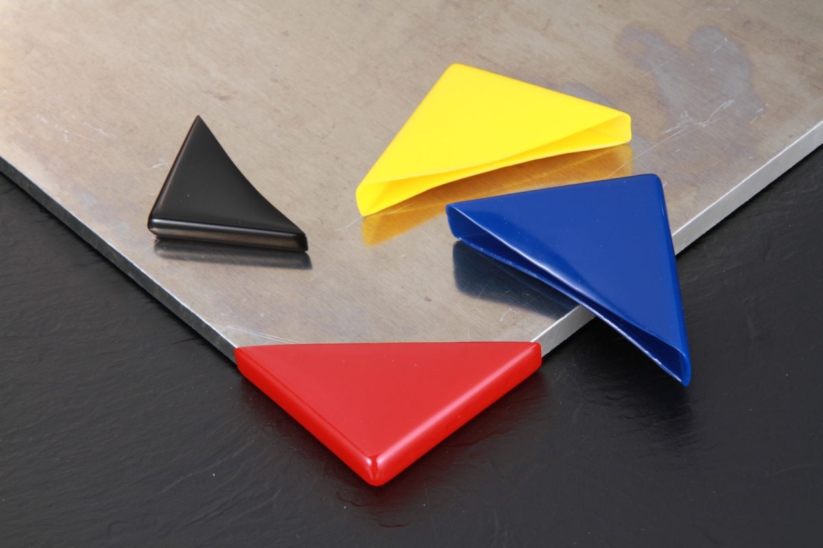 Уголок на зеркало защитный