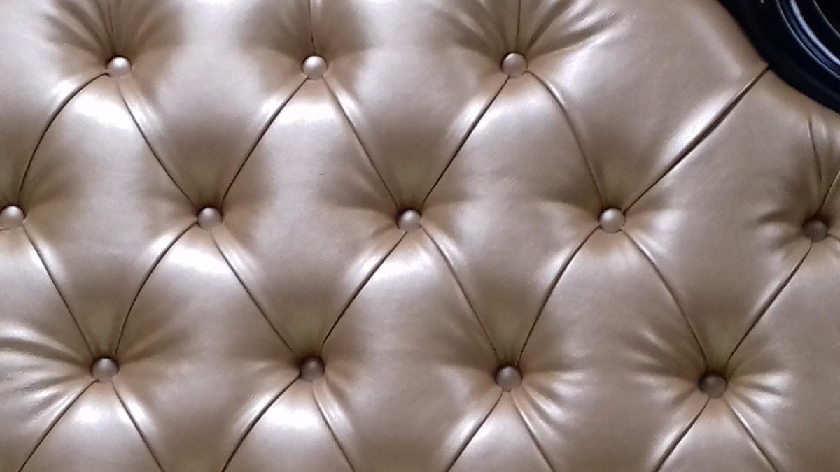 Каретная стяжка капучино