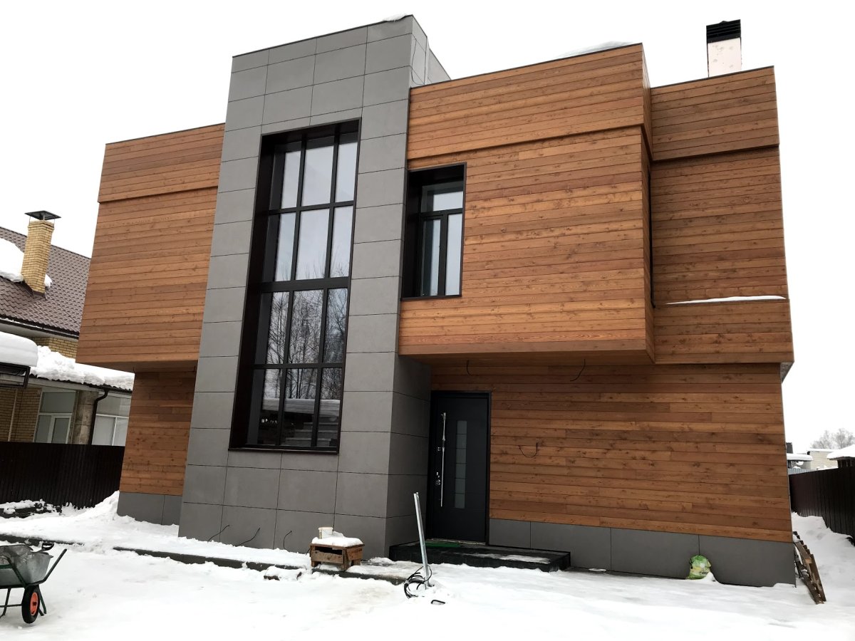 Фасадный керамогранит под дерево