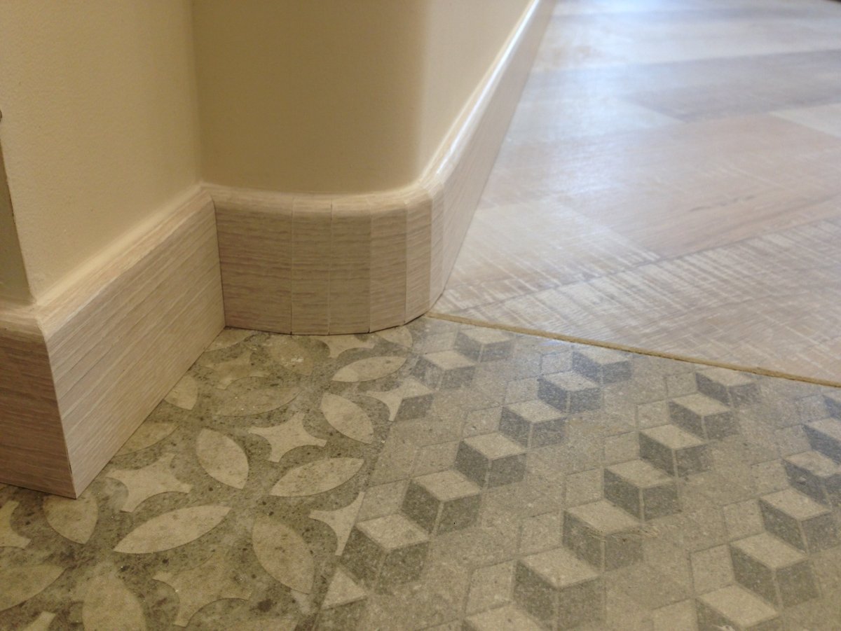 Плинтус из керамогранита для пола