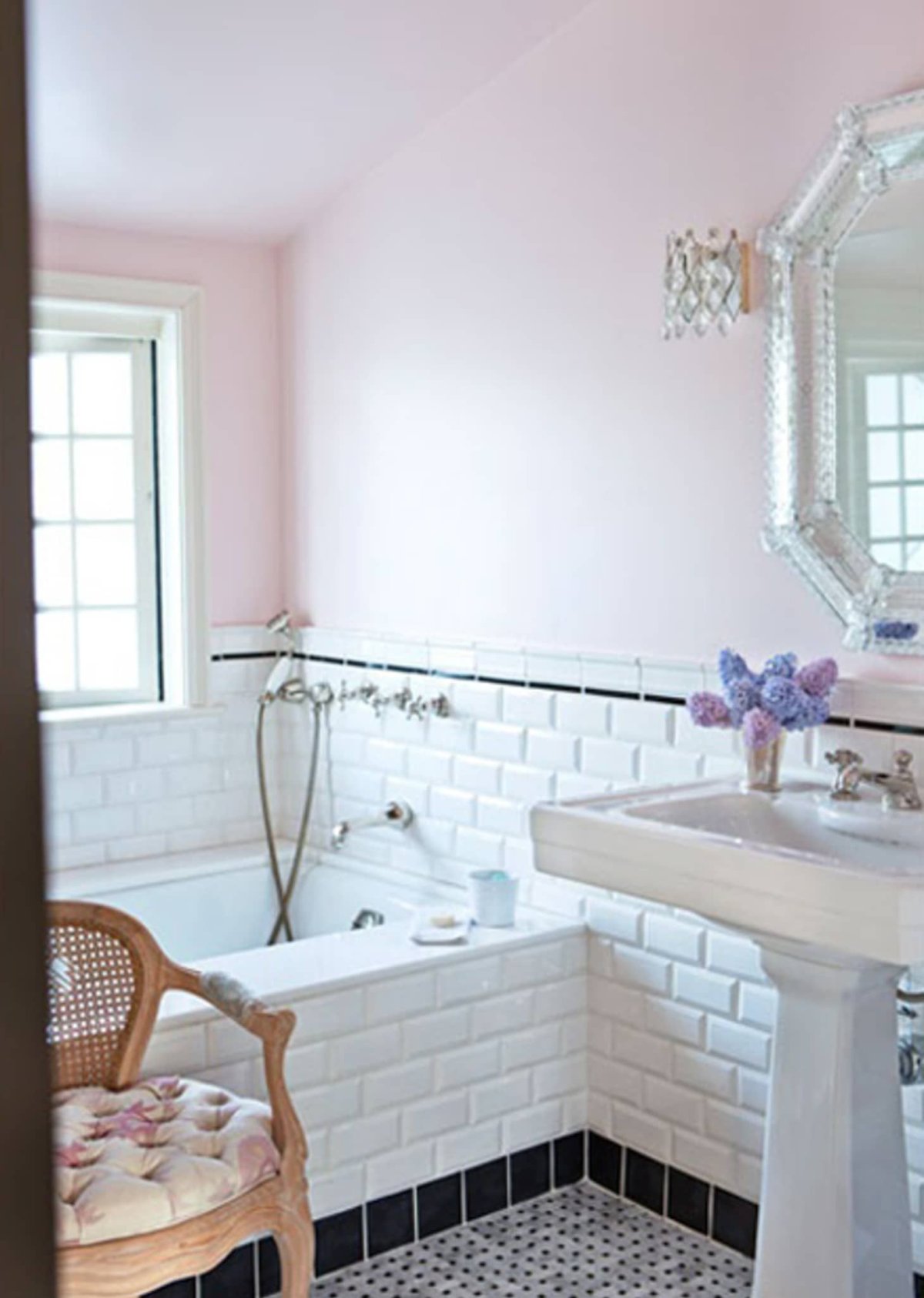 Плитка кабанчик и штукатурка в ванной