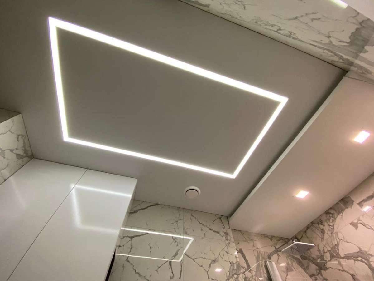 Теневые натяжные потолки евро краб