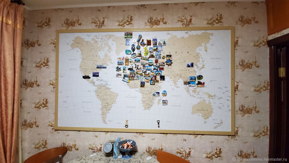 Доска для магнитов на стену