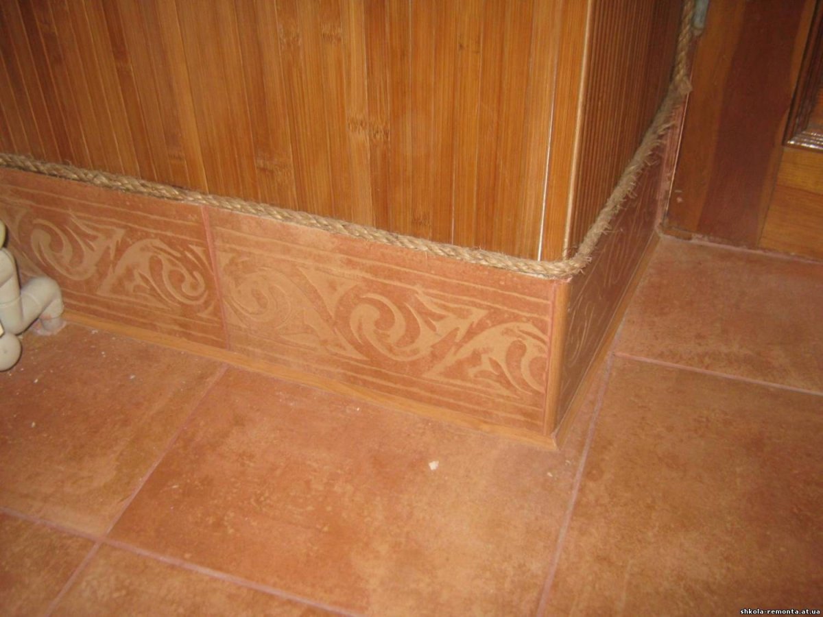 Кафельный плинтус