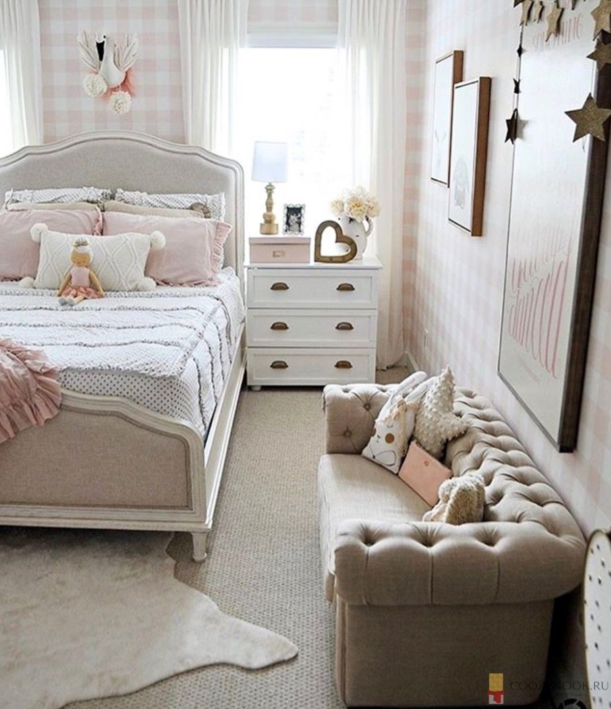 Маленькая спальня для девушки