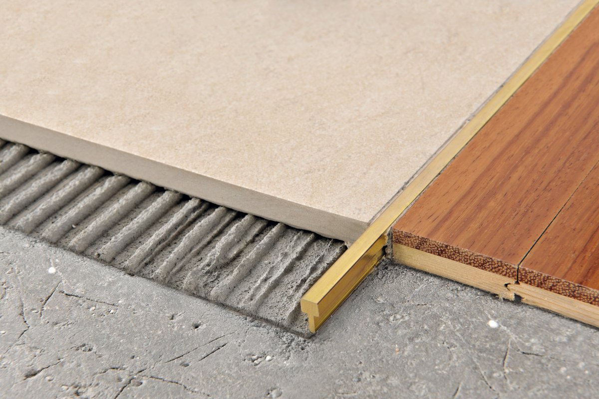 Профиль для пола, 2,7м. Латунь Piton 510 PROJOINT