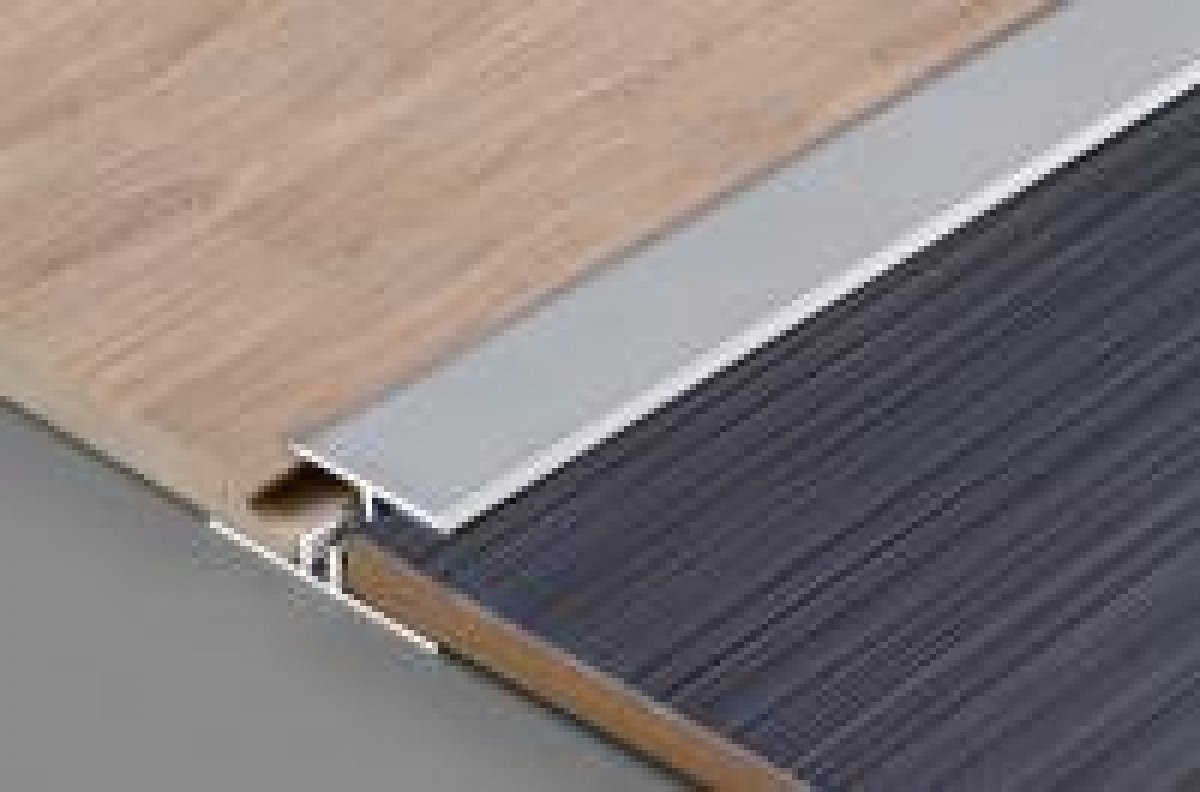 Профиль окантовочный ЛК 15.2700.16 белый