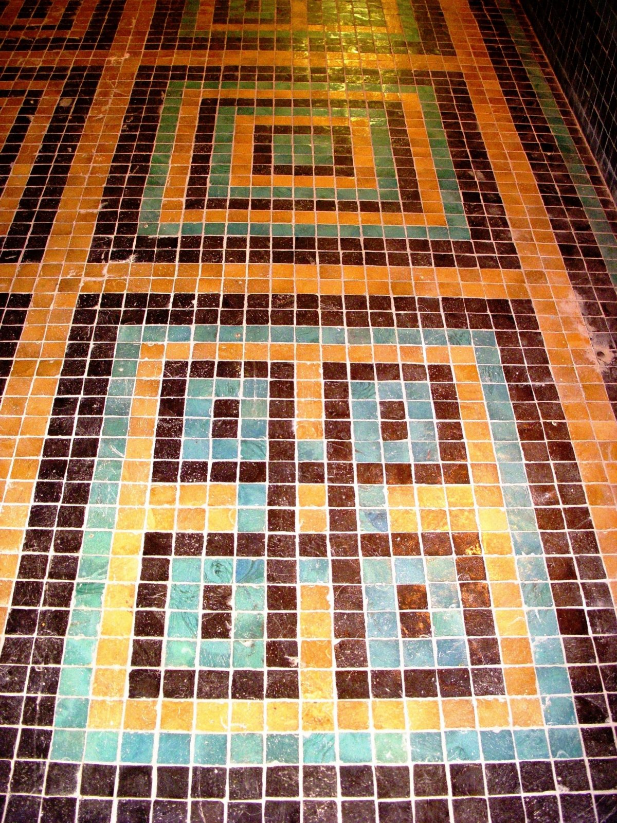 Мозаика из кафеля