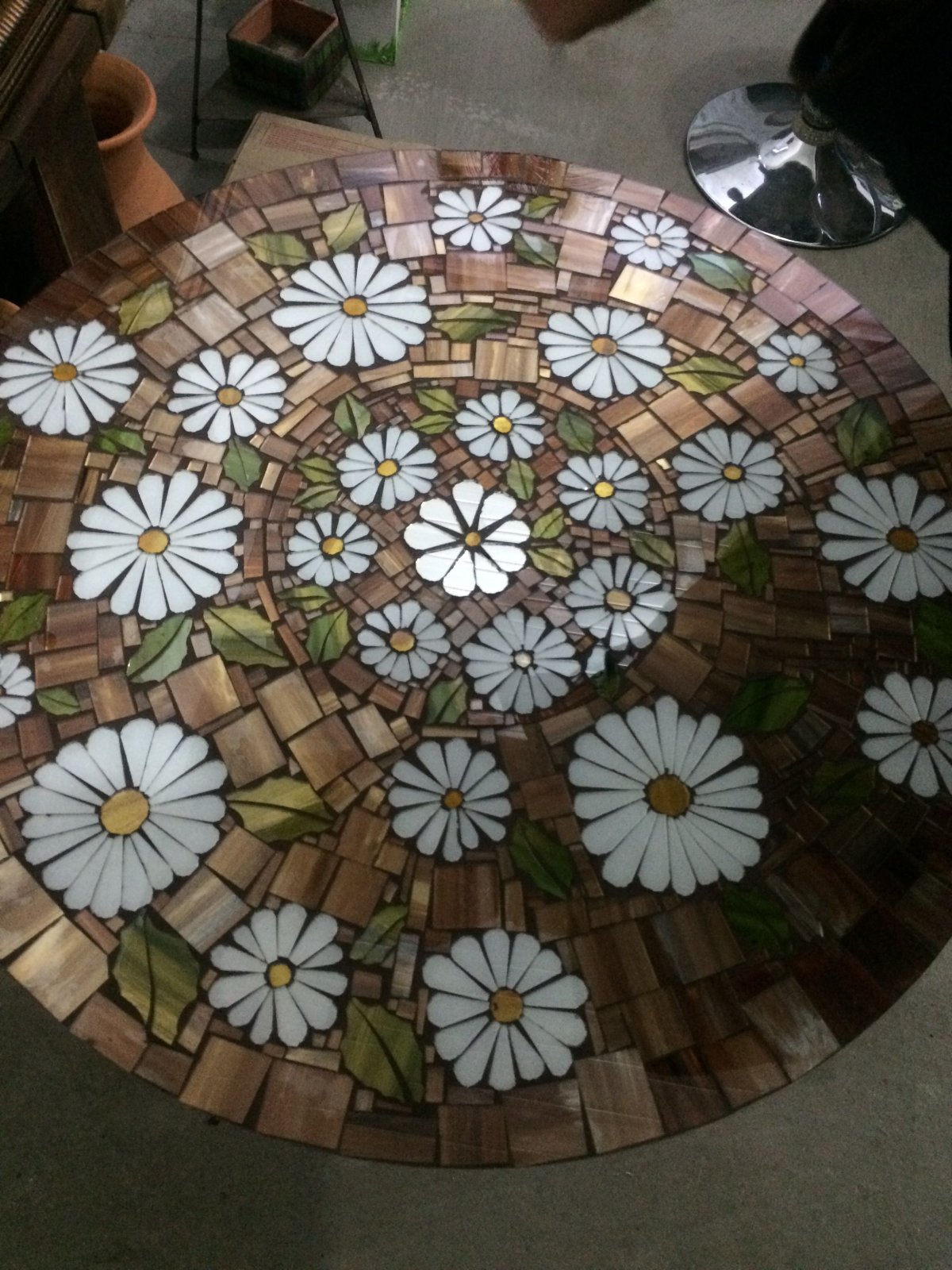 Мозайка из битой плитки