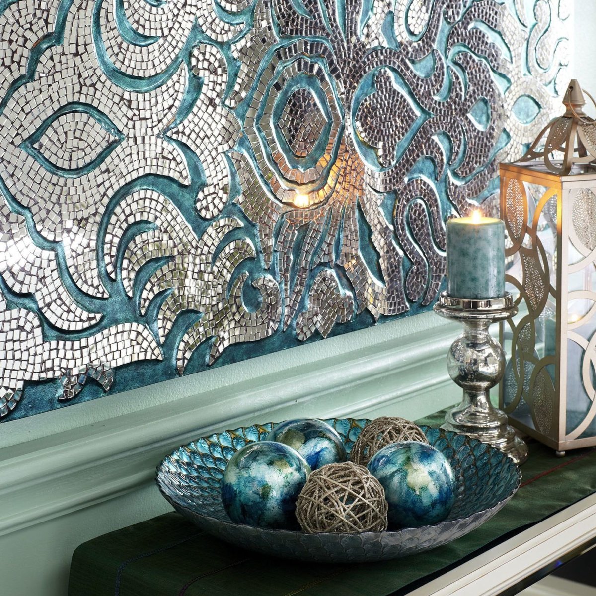 Бирюза с золотом в интерьере