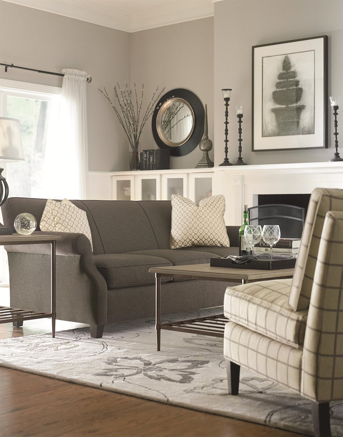 Гостиная в цвете тауп