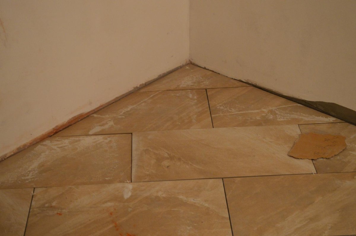 Укладка плитки по диагонали