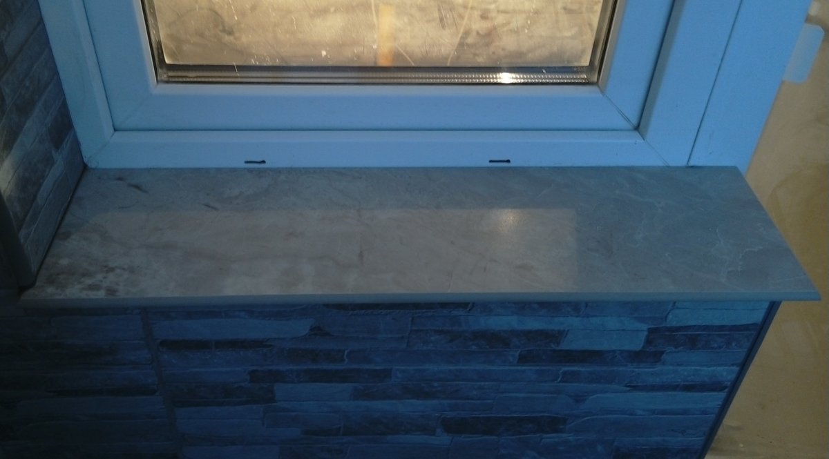 Подоконник из керамогранита