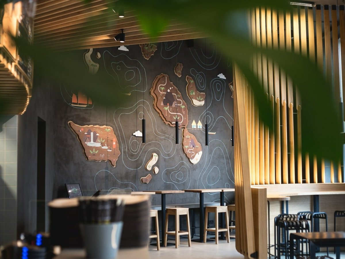 Роспись стен в баре