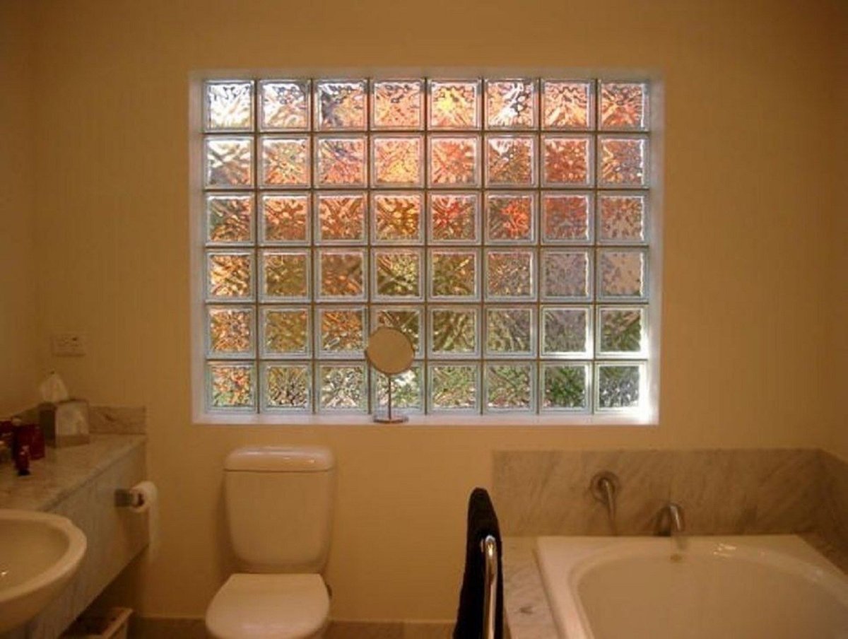 Окошко из стеклоблоков